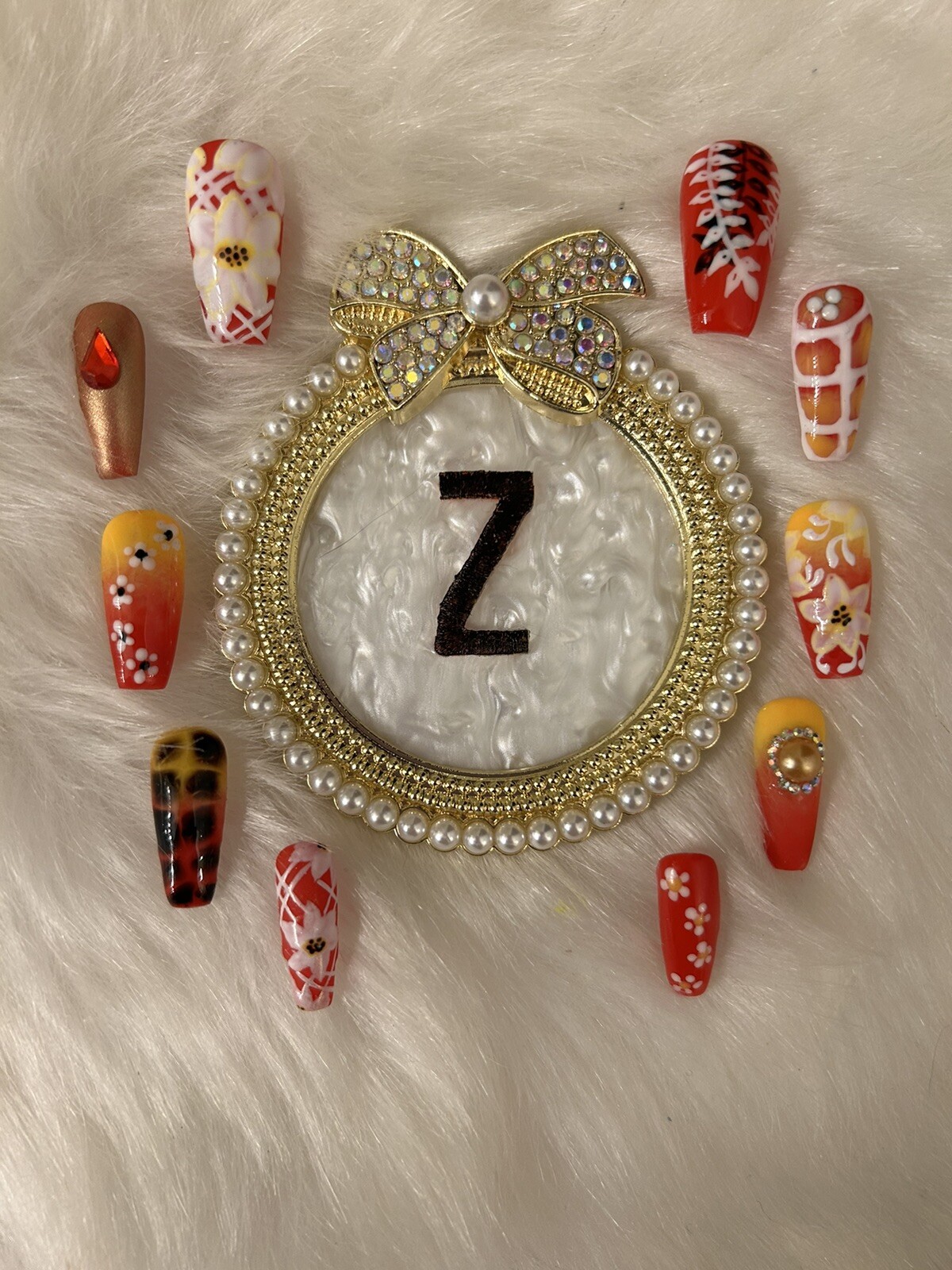 Z NAILZ! Gorgeous Set of Eclectic Designed Med. Ballerina (Red) Press On Nails
