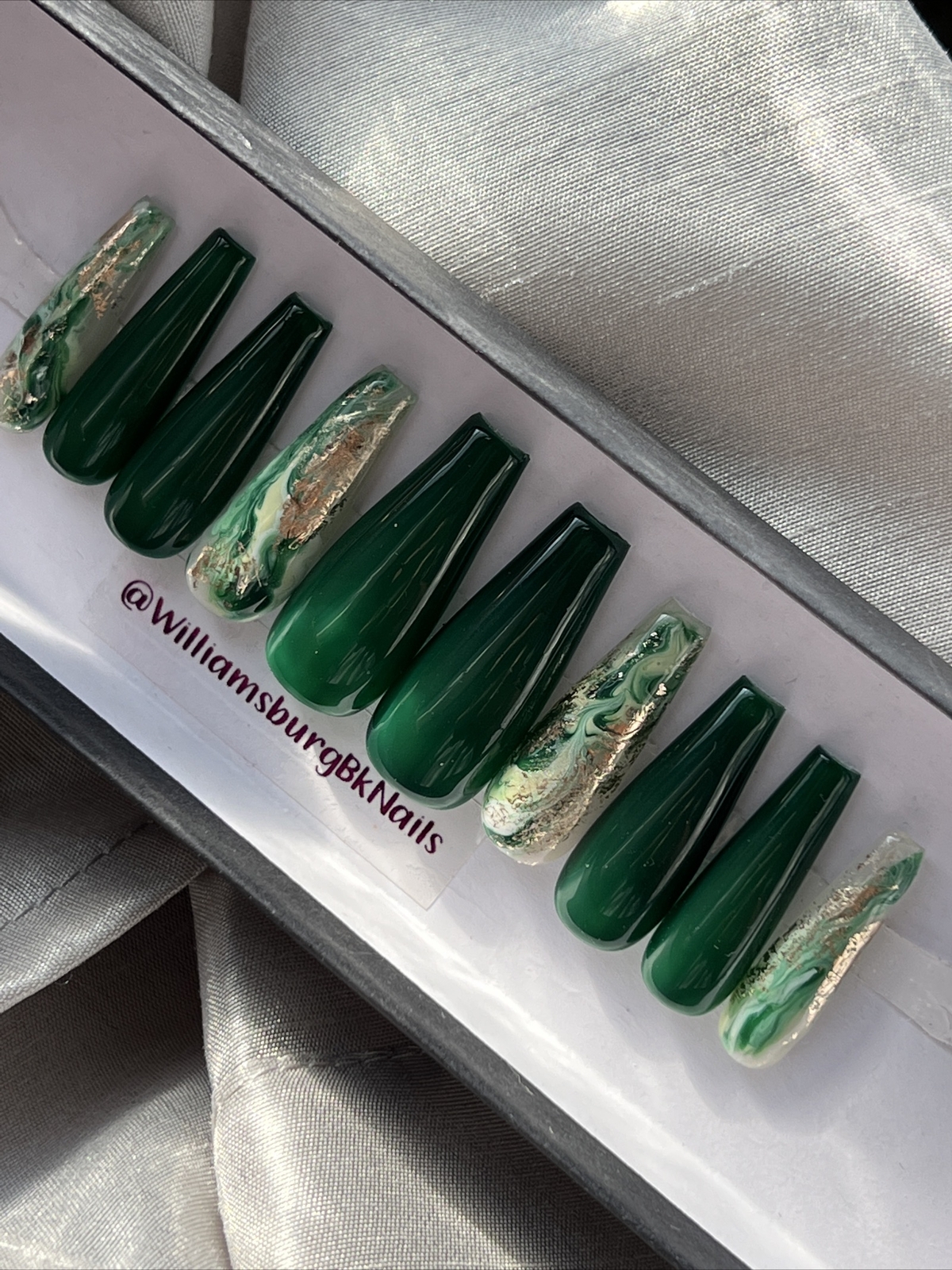 ✨ORIGINAL LUXURY Gel Press On Nails, Green Gold Flakes Coffin, 10p W/ kit MED