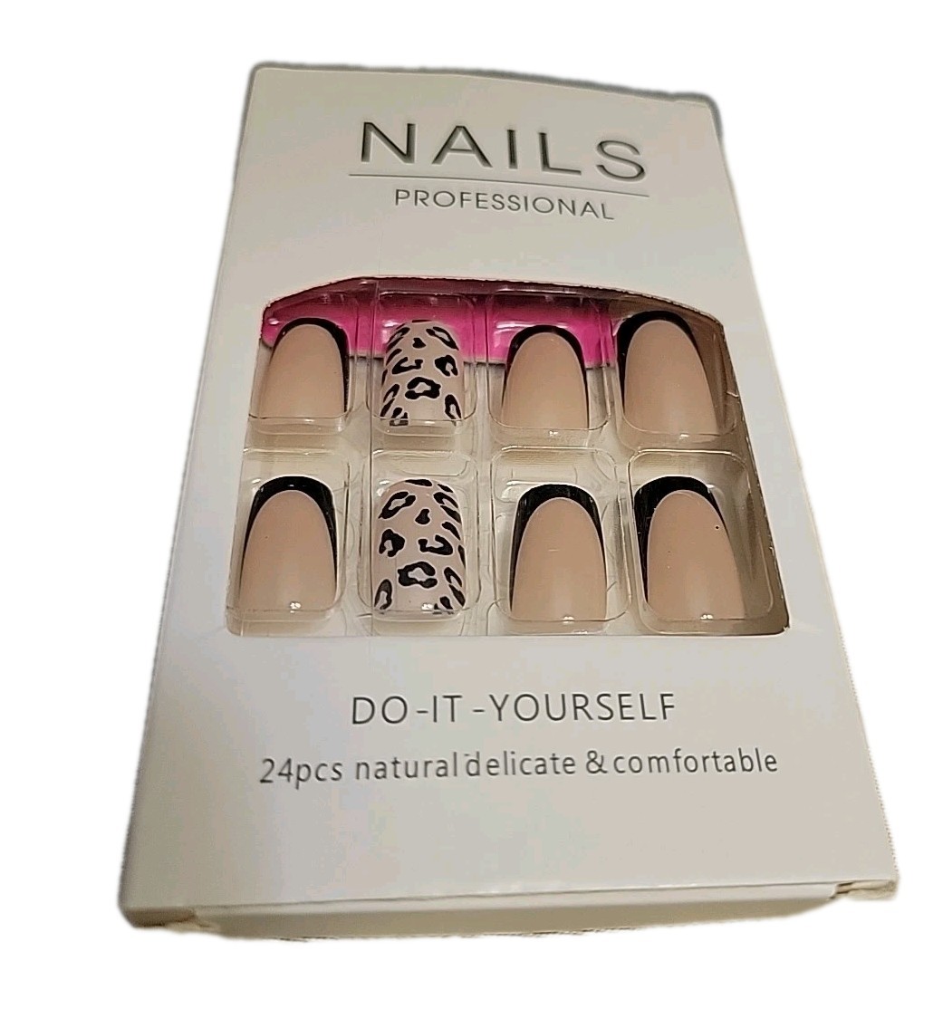 New 24 Pcs DIY Nails Natural With Black Tips, Blk Cheetah Print, Square Tip