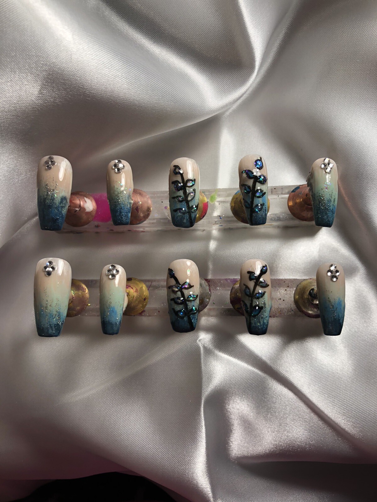 Z Nails! Gorgeous Set of Homemade/Handcrafted Press On Nails