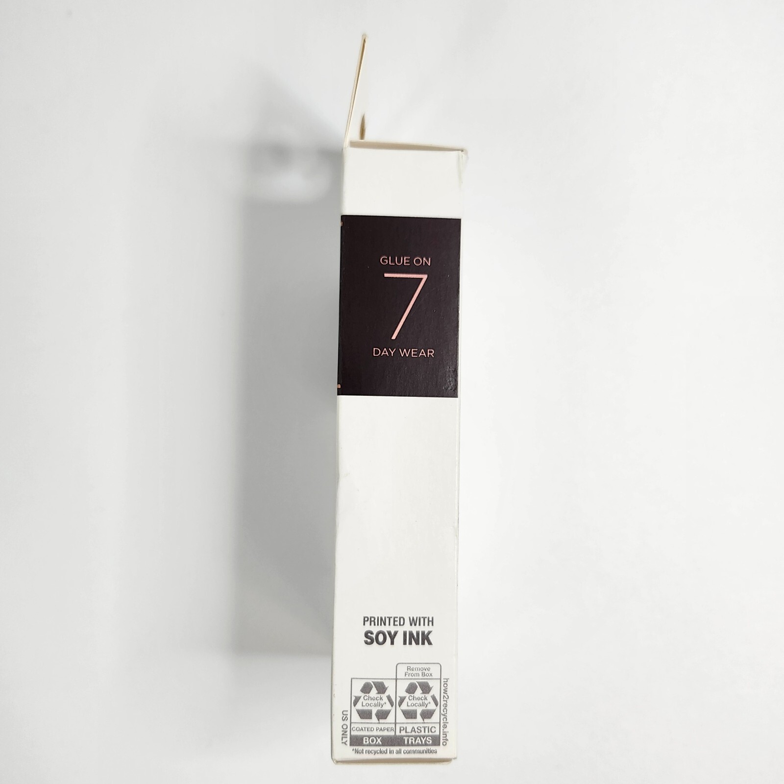 KISS Classy Nails Ready-To-Wear DIY Manicure, “Simple Enough”, 28 Ct. Short