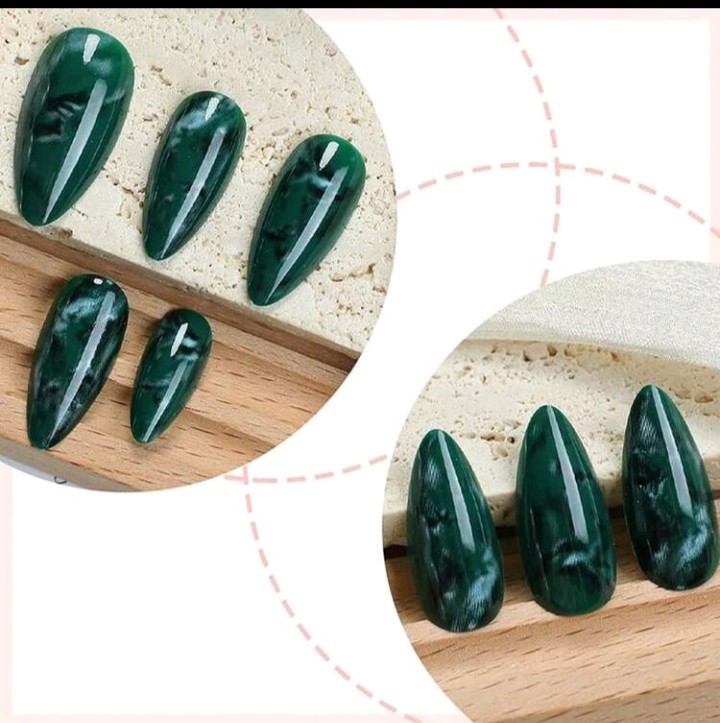 HARRY POTTER House Of Slytherin False Nail Set