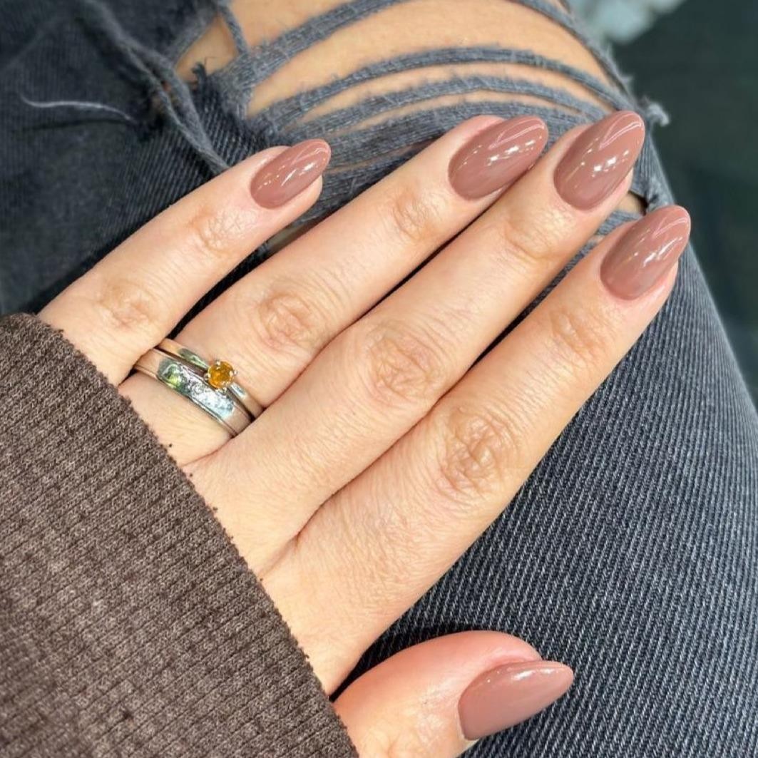 Handmade Press On Nail Almond Set Glossy Solid Color French Minimalist Daily