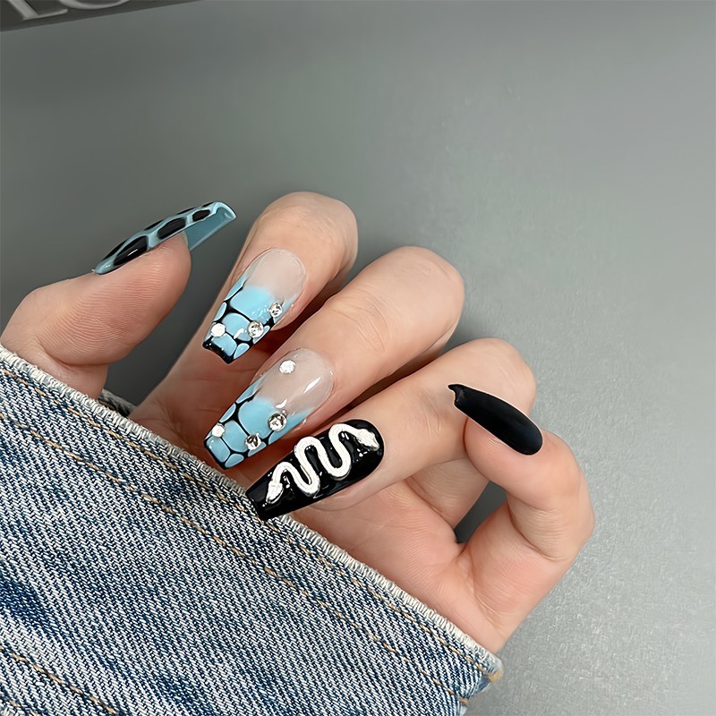 Press-on Nails Rectangular Snake Shape Hand Painted Flower Press-on Nails