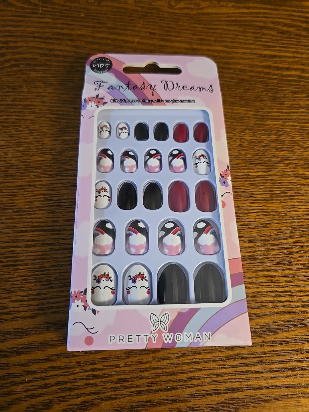 Pretty Woman Press-On Nails Fantasy Dreams Kids / Small