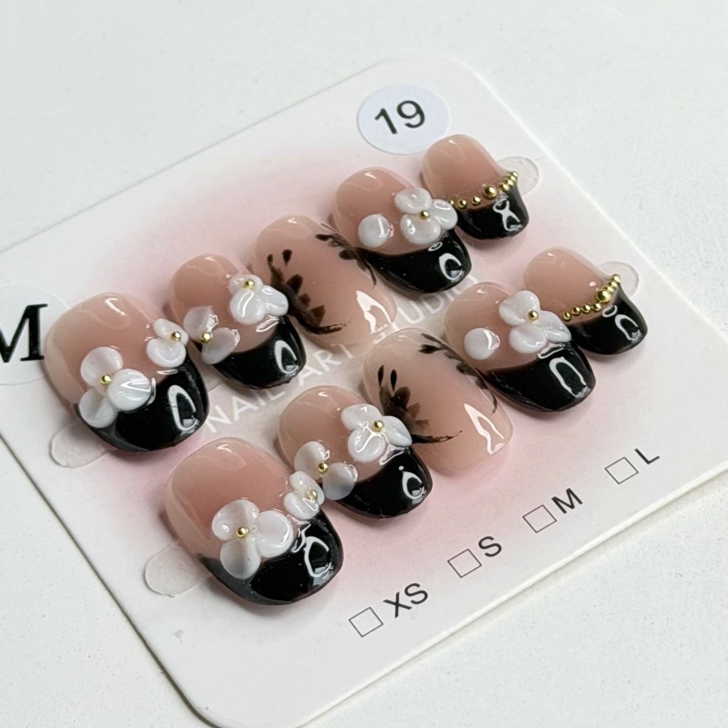 Handmade 3D Flower French Tip Press-On Nails Short Oval Reusable False Nail