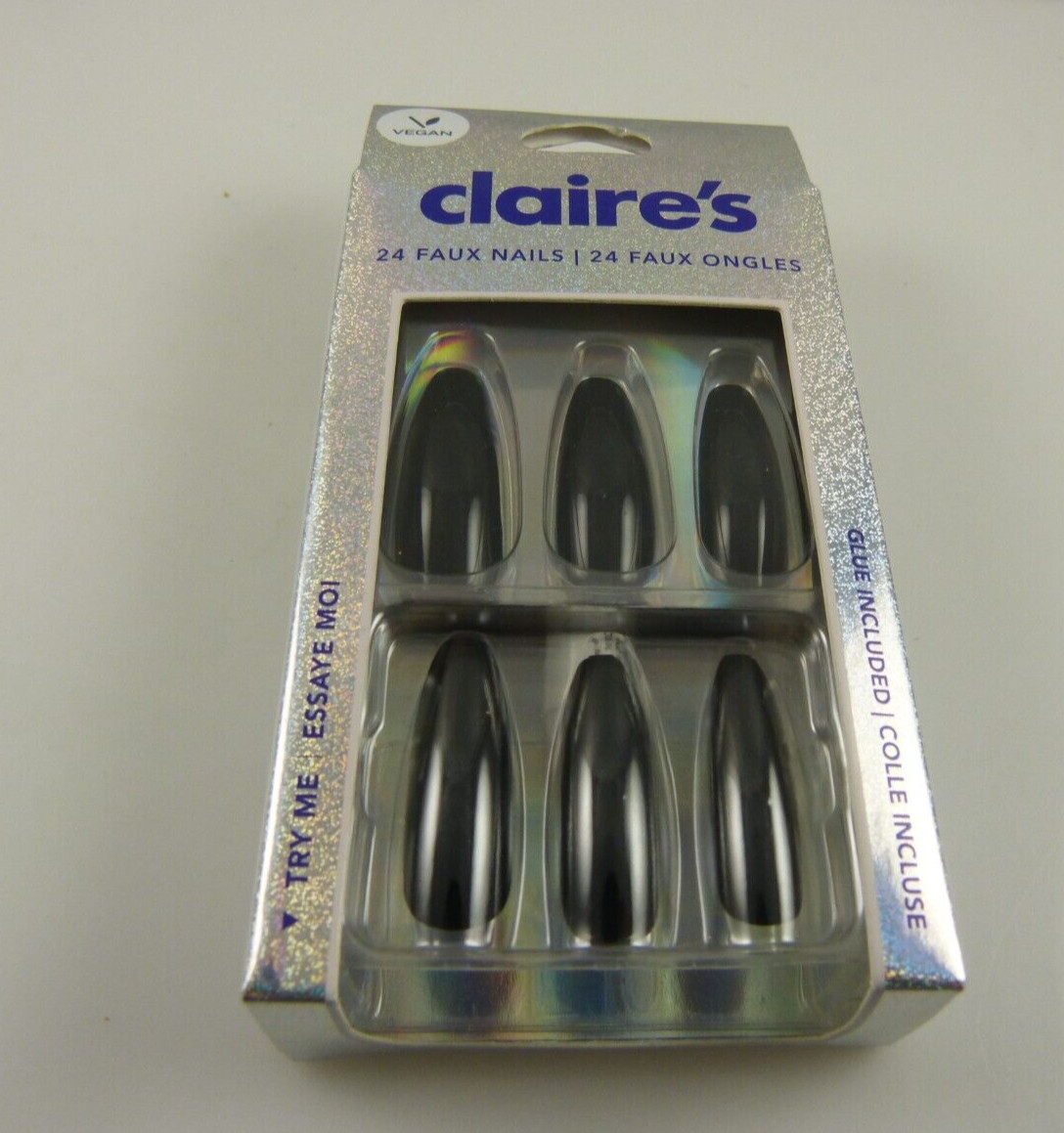 faux false nails Halloween goth black long color with glue Claire’s Gothic