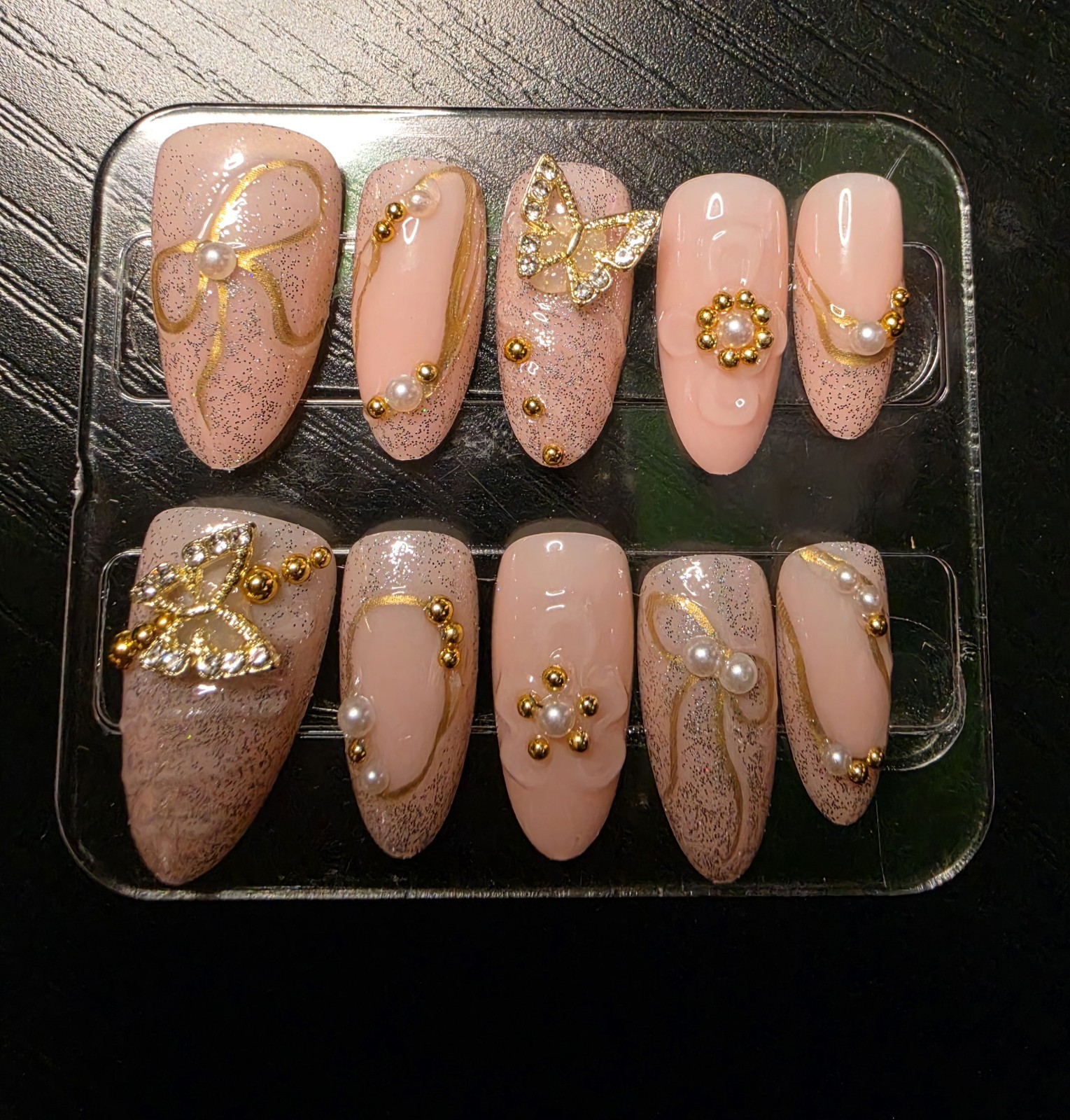 Handmade Press-On Nails: Size Medium