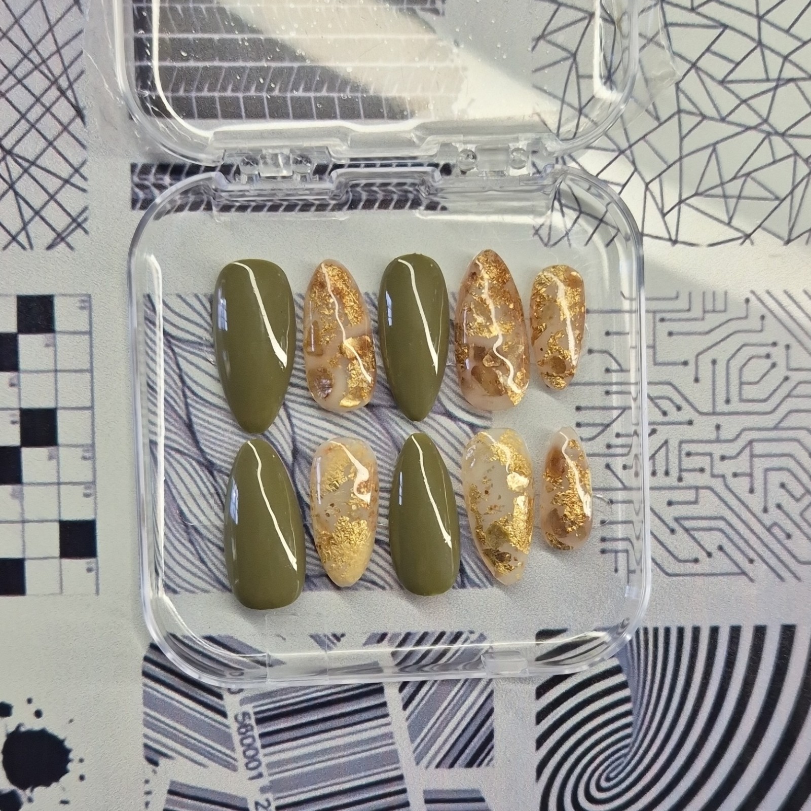 Nikki N Her Nails Olive Green Gold Marble Almond Press-On Nails Set Full Cover