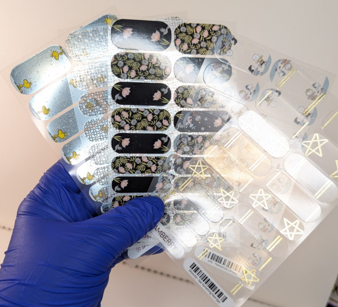 Jamberry Nail Wraps Full Sheets Winter Christmas Peanuts Charlie Brown Lot of 10