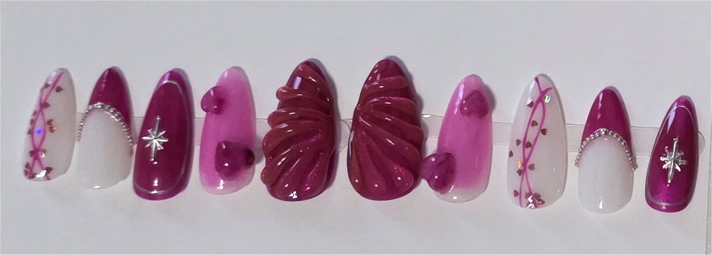 Press On Nails Almond Shape Glue On Fancy 3D Heart Rhinestone Black Fancy + Kit