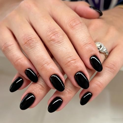 Black Press on Nails Oval Fake Nails – Solid Color – Short Style – 36