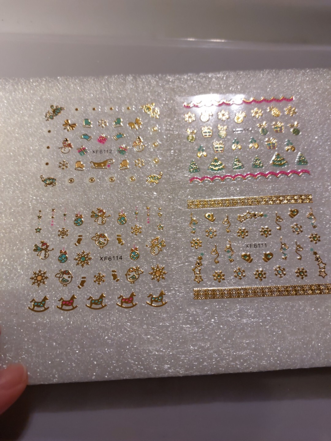 4 X Small Sheets Of Christmas Nail Art Stickers (Dn62) New