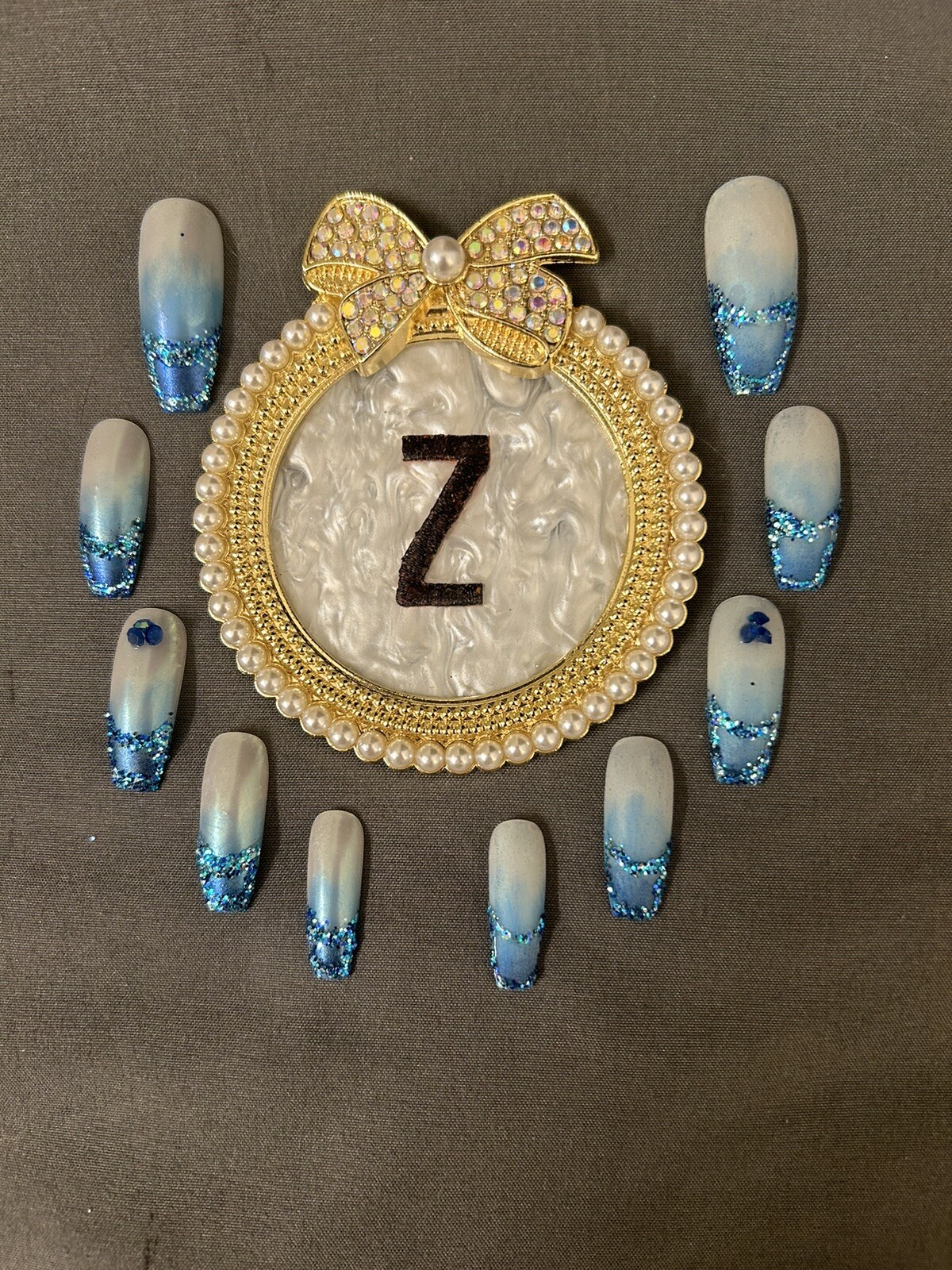 Z NAILZ! Gorgeous Set Of Handmade Blue Ombre’ L. Coffin W/glitter Press On Nails