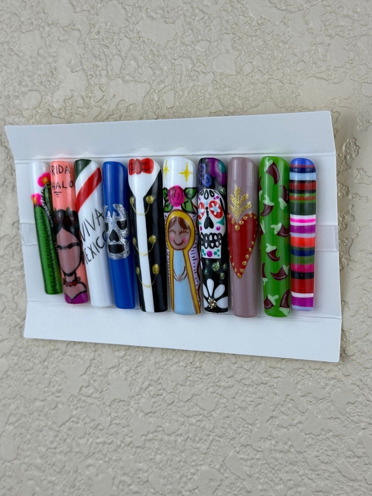 Mexico Theme Press On Nails, 10 Piece Full Set W/ Installation Kit