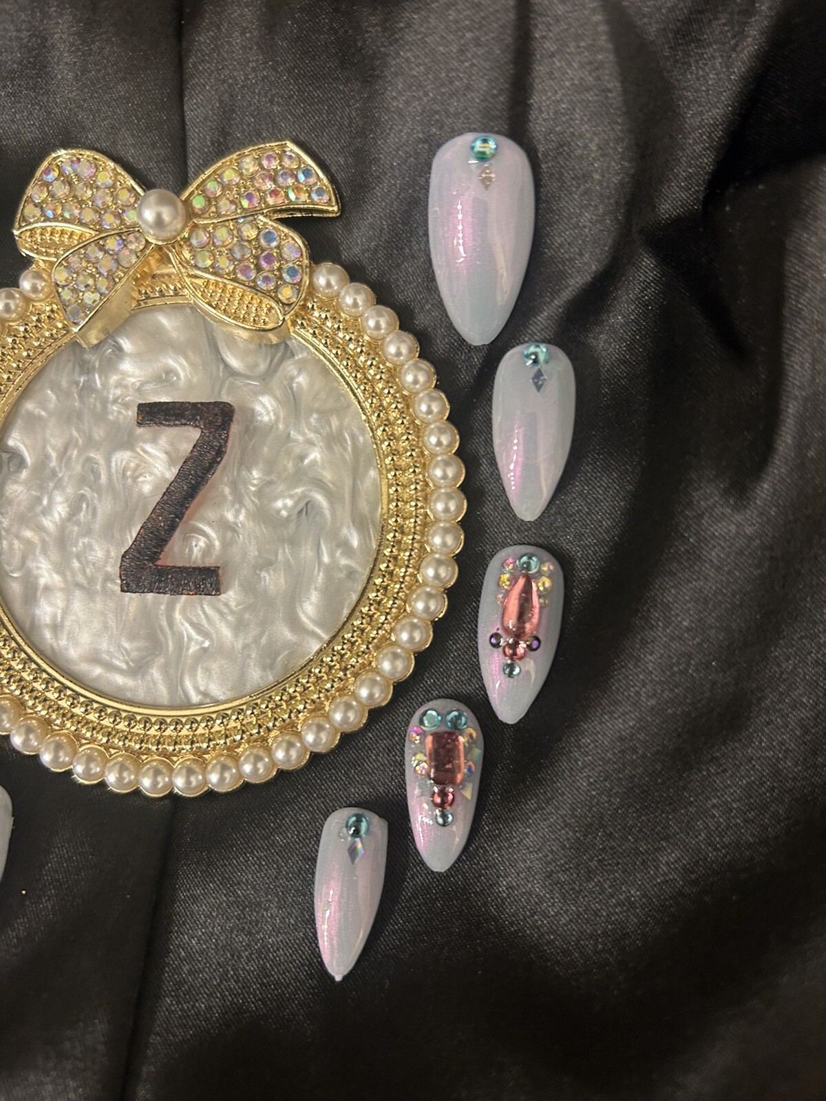 Z NAILZ! Handcrafted Pink/Blue Iridescent M Coffin W/Bling Press On Nails