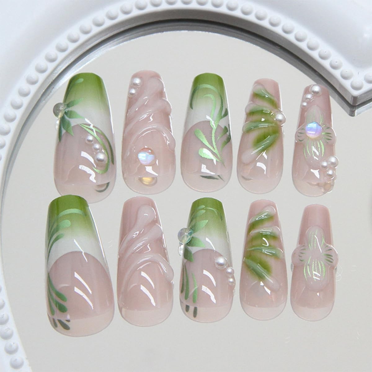 24Pcs 4th of July Press on Nails Medium Almond Full Cover Acrylic Glue On