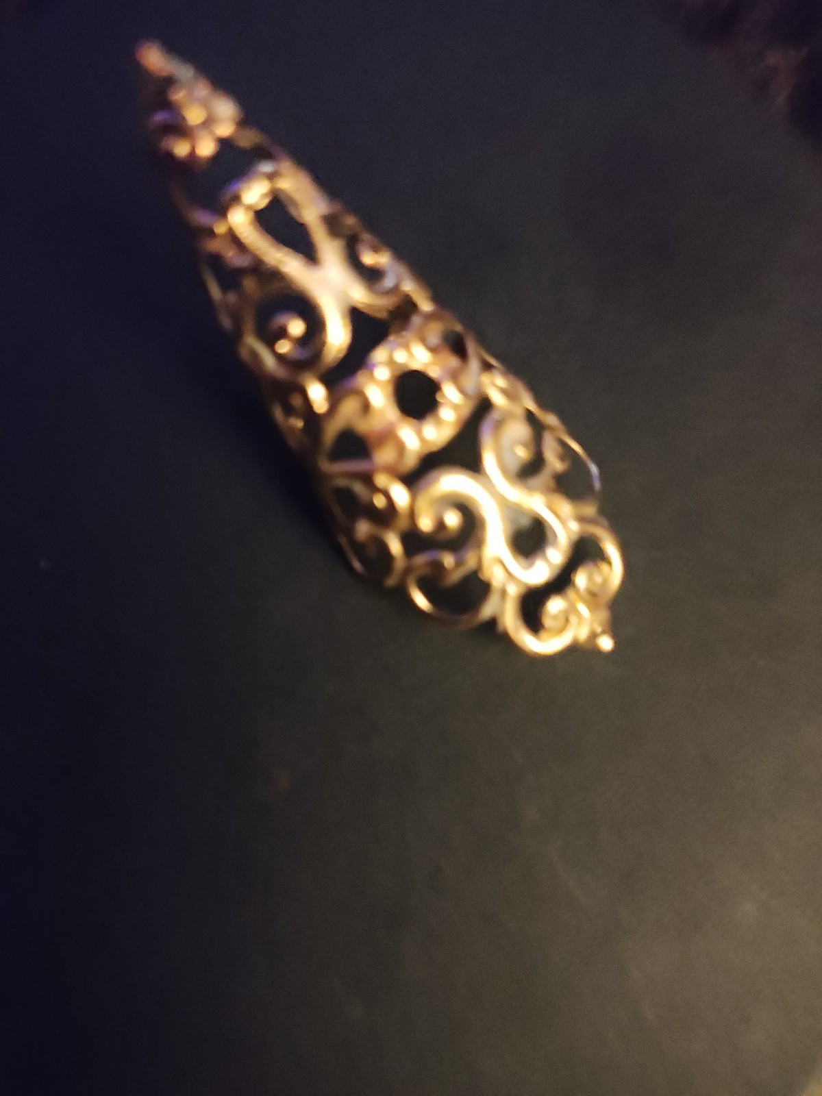 Metal Designer Fingernail Cover Gold