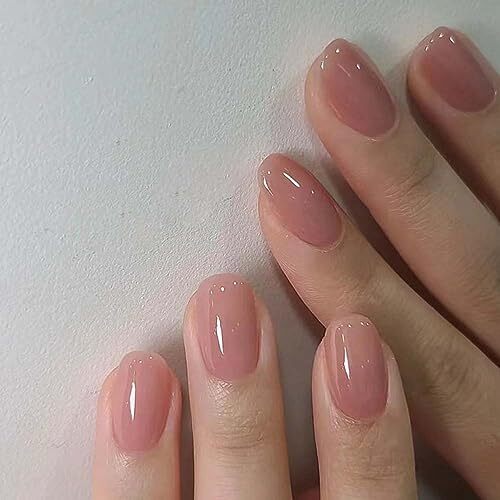 Short Oval Press on Nails Nude Pink Fake Nails with Glossy Design Petite Glue