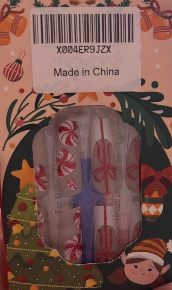 Beautiful Red And White Fancy Fake Nails Non Toxic