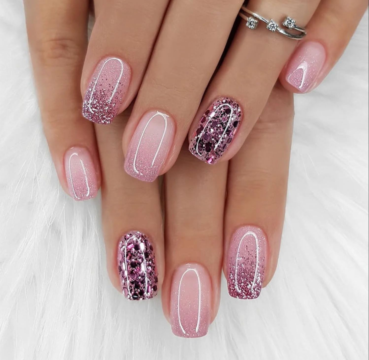 Curvlife Press On Nails Pink Diamond Acrylic Short Fake Nails Design Stick On Na