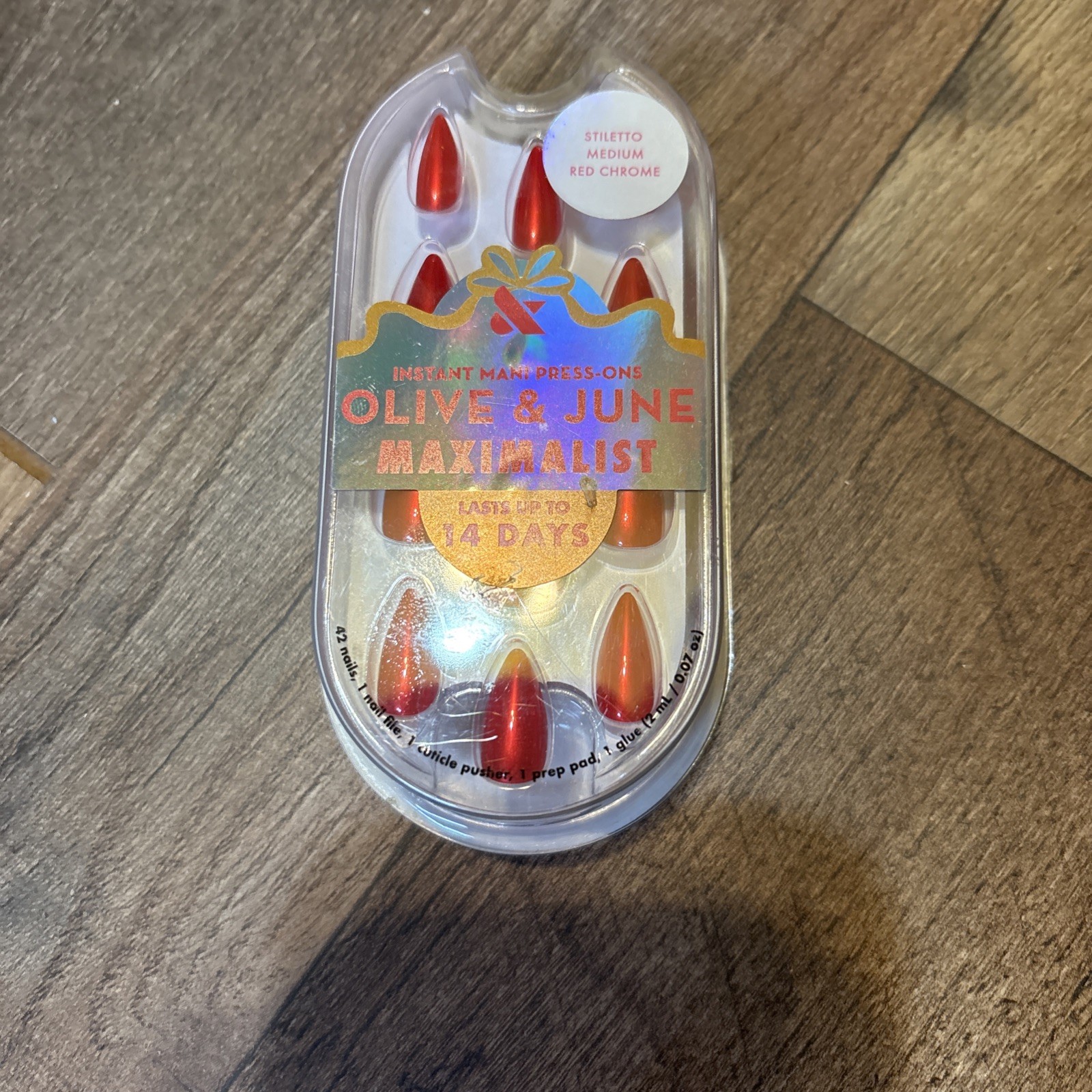 Olive & June Maximalist Stiletto Instant Mani Press-one Medium