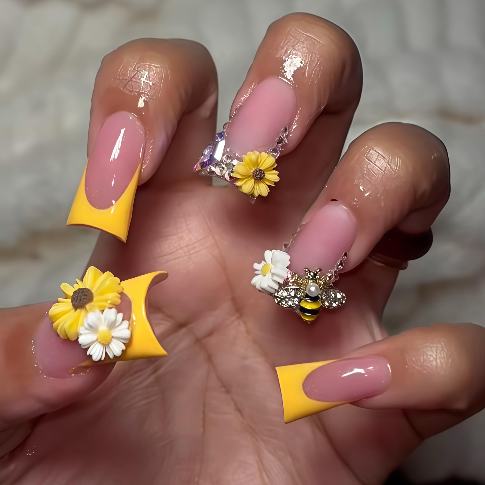 100PCS Nail Charms and Gems Gold Bee Yellow Flower for Nails Design，3D Daisy …