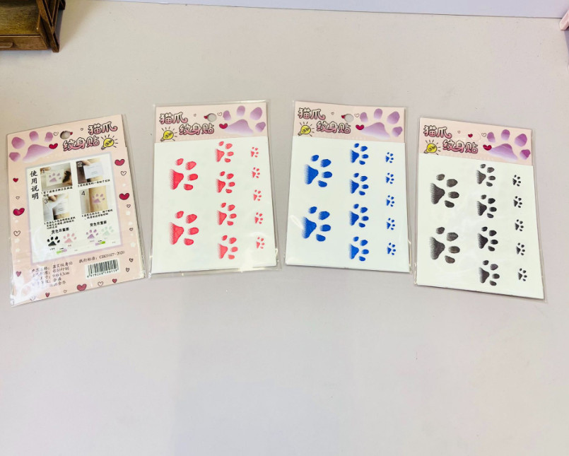 4pcs Warm Up Color Changing Cat Paw Tattoo Stickers Temperature Sensitive NH13