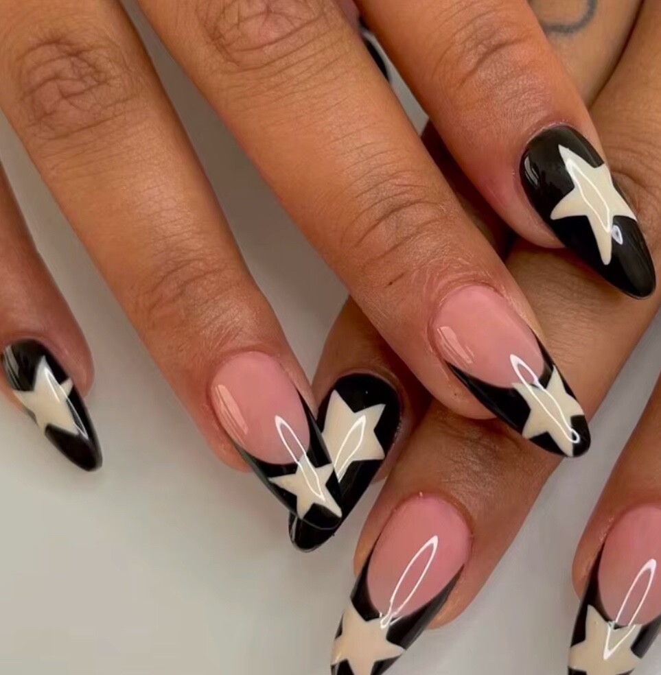nails