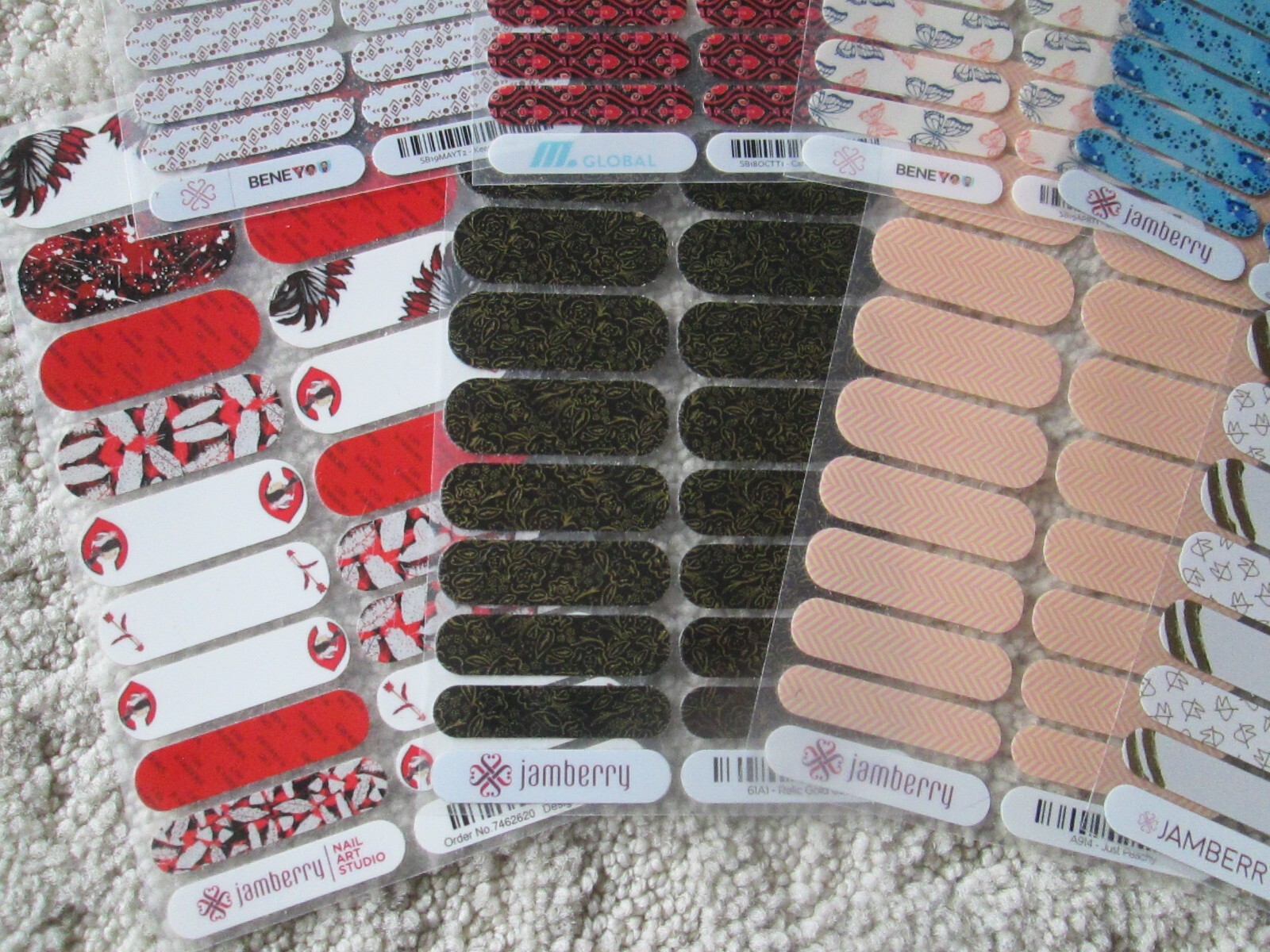 Jamberry Huge Nail 112 Half Sheets/ 10 Full Size/ Petite Juniors/ Tools/Partials