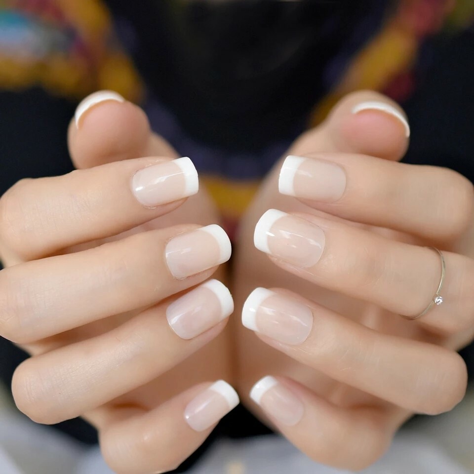 Short French Mani Press on nails Nude classic baby boomer white tip Classic
