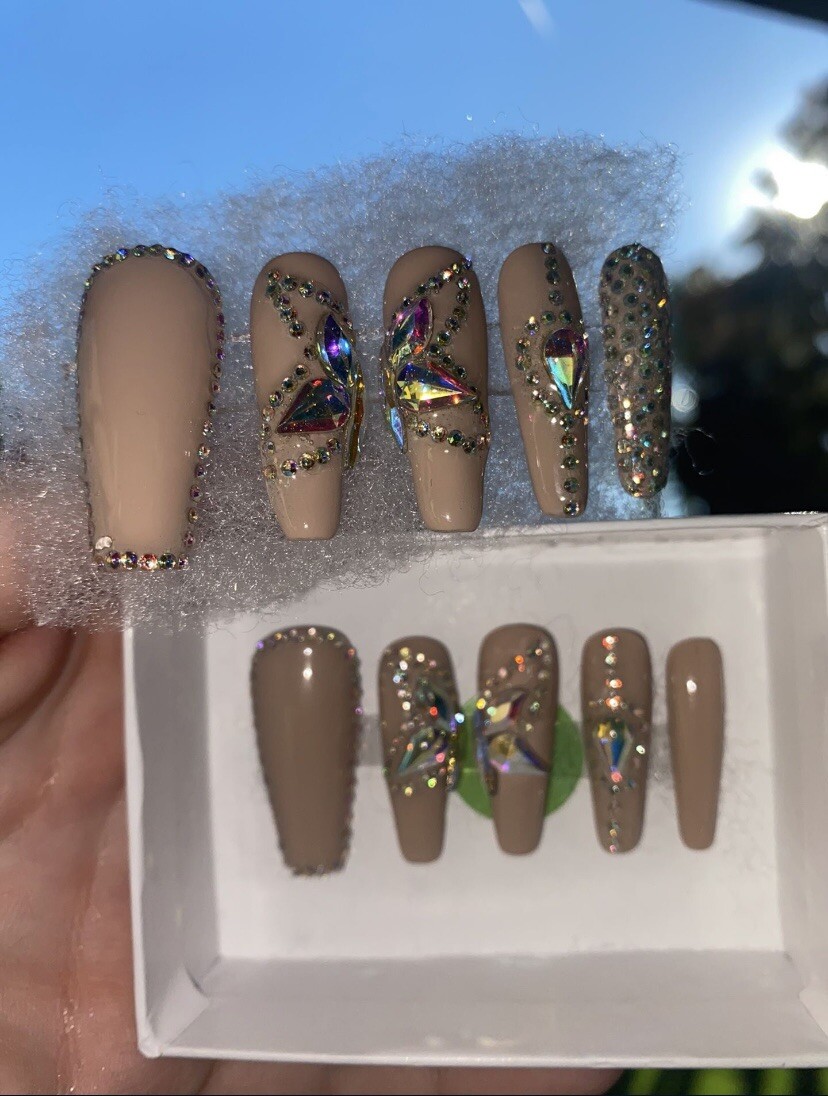 Arcylic Nails – Press On W/Glue.