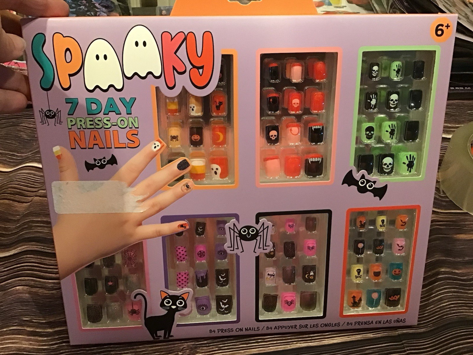 Spooky 7 Day 84 Press-On Nails Halloween
