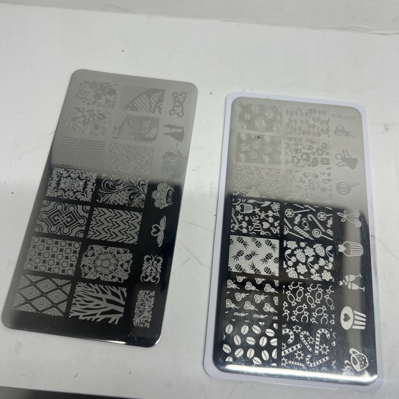 3 Whats Up Nail Stamping Plates Stainless Steel A011 Nature, B034 Abstract, B039