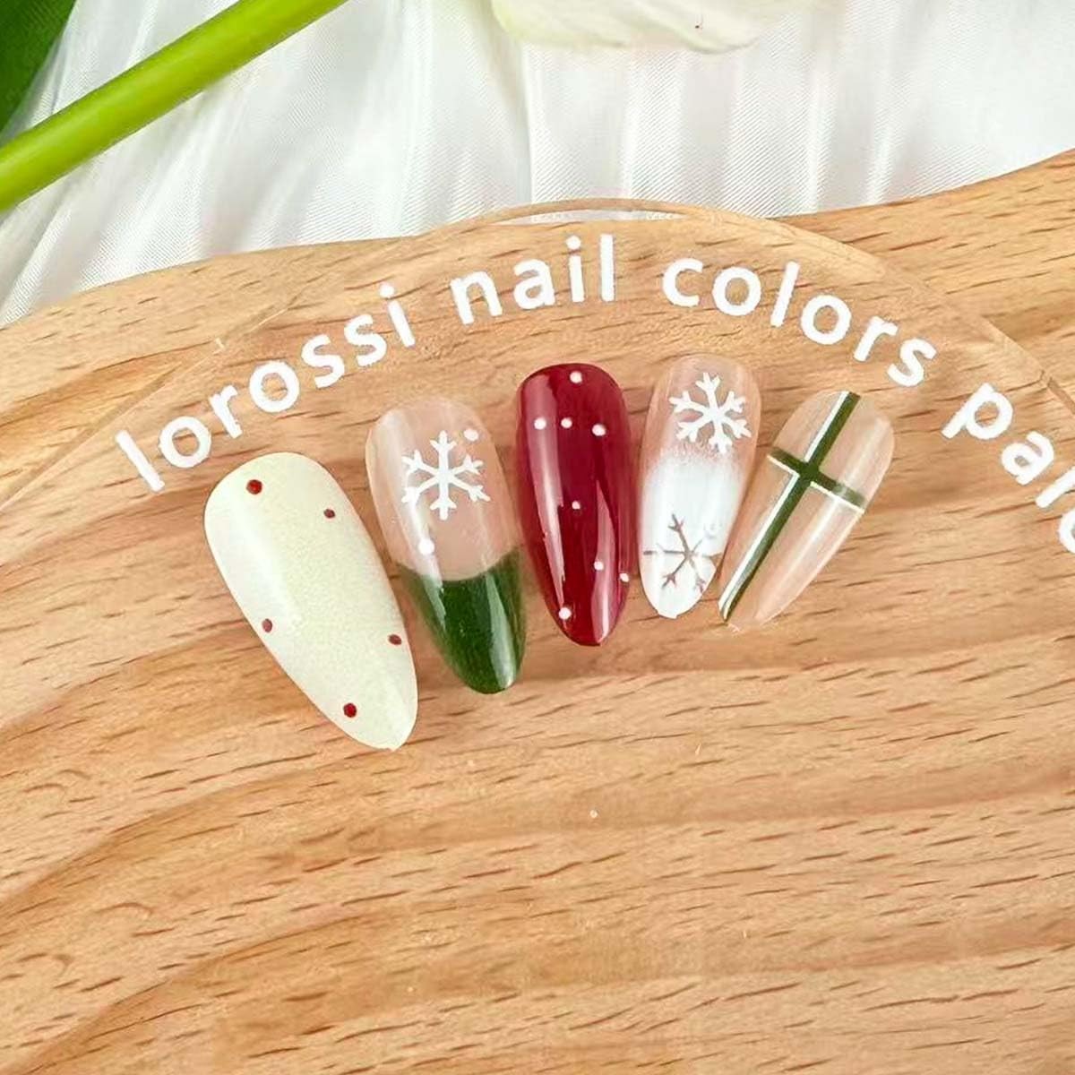 24Pcs Christmas French Tip Press on Nails Medium Almond Snowflake Fake Nails …