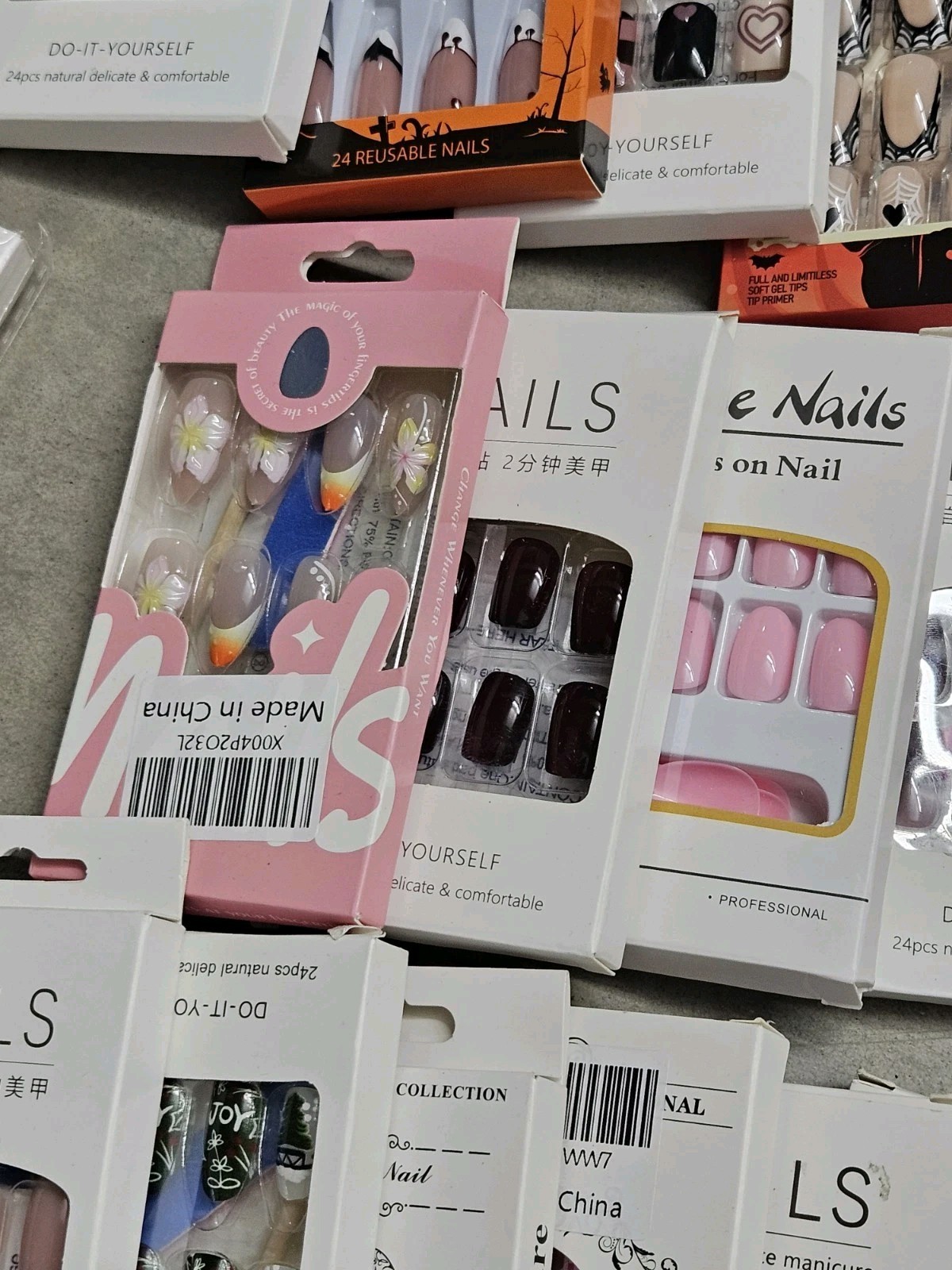Bulk Lot Of 194 Different Brand Press-On Nails, Large Variety of Sizes And Style