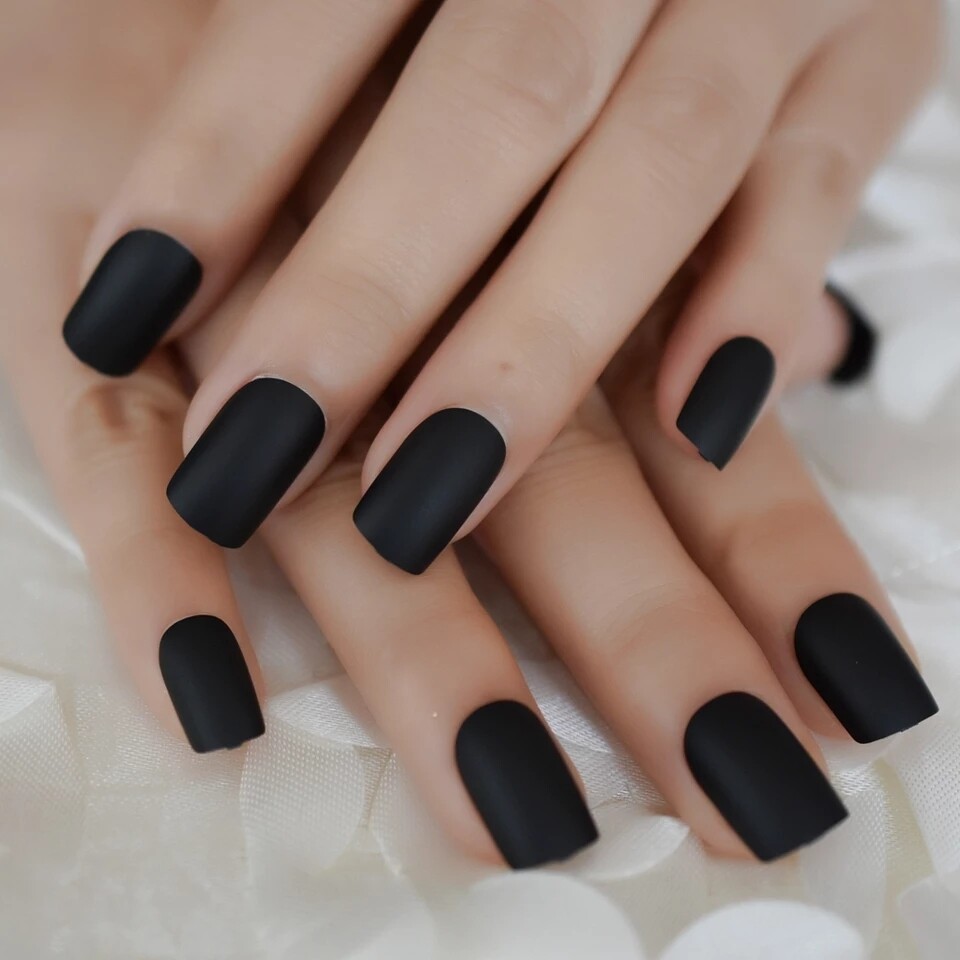 Short Black Matte Press on nails kit with file and glue 24 nails goth alt emo