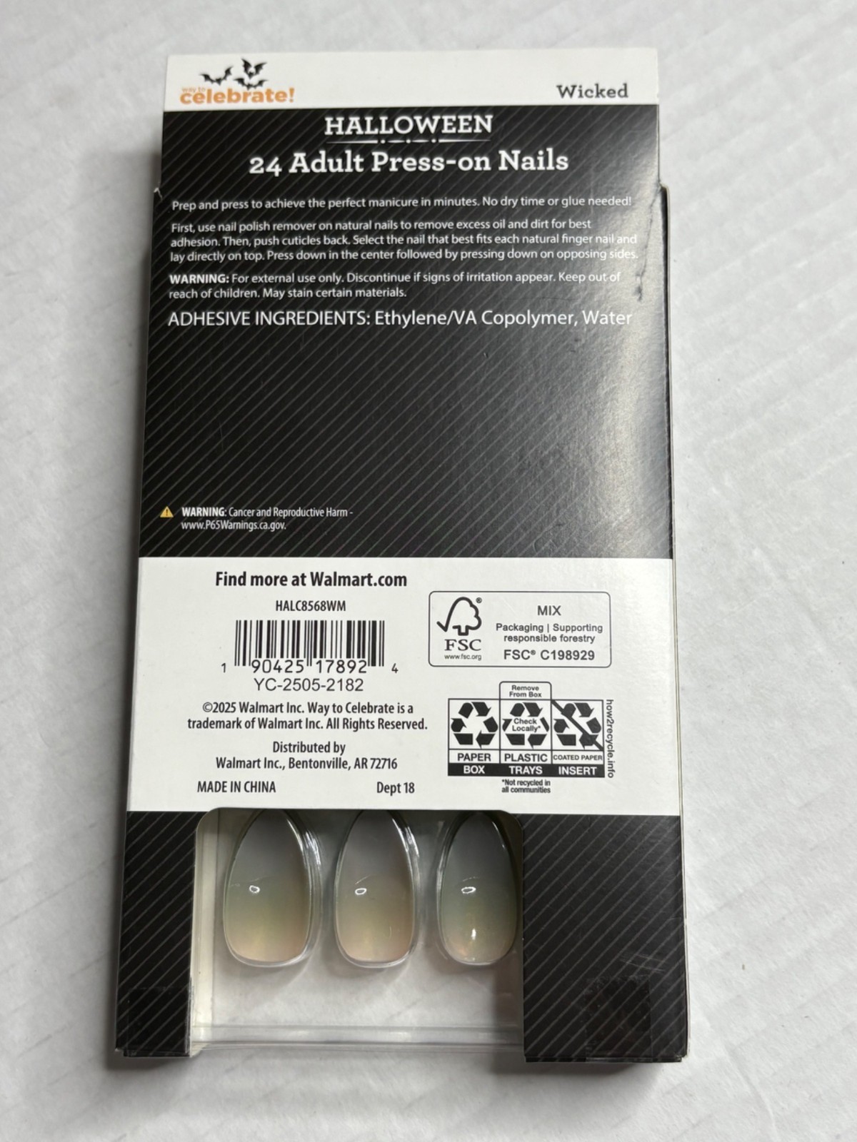Wicked Ombre Green Press On Nails 24 Count No Glue Adult Set Halloween Witch