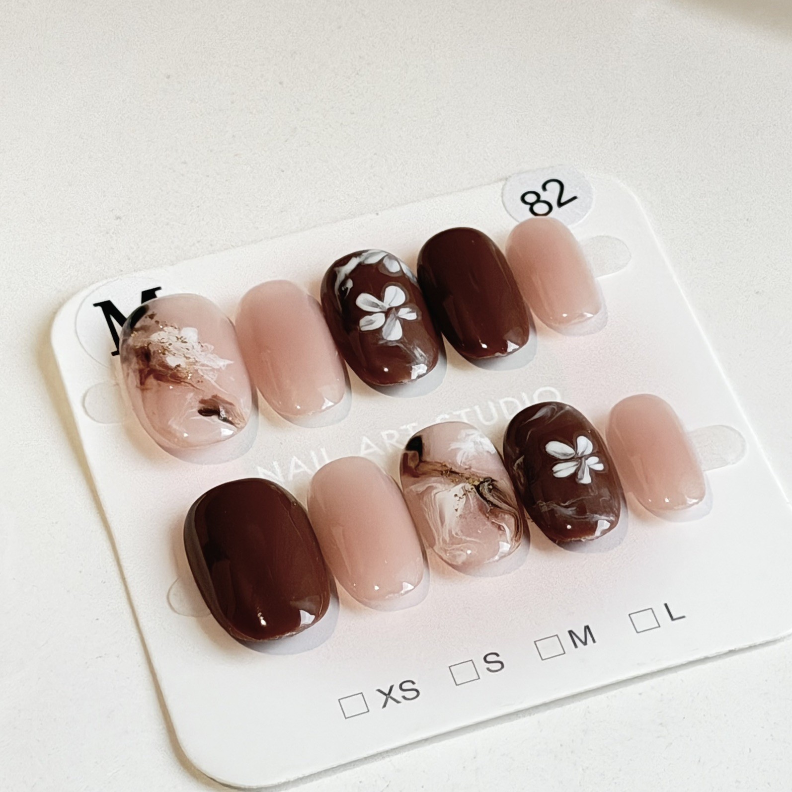 Unique Handmade Press-On Nails Size M | One of a Kind Set, Reusable 82