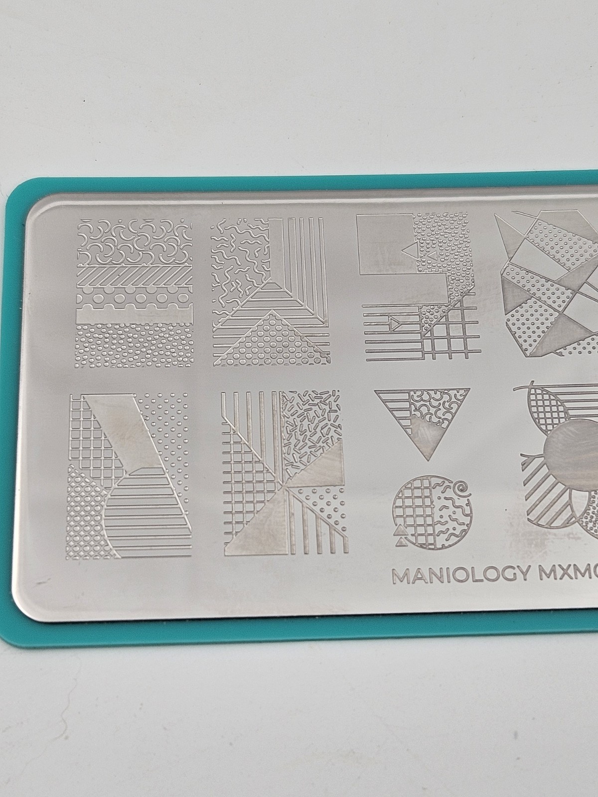 Maniology MXM010 Geometric 90s Patterns Party Nail Stamping Plate