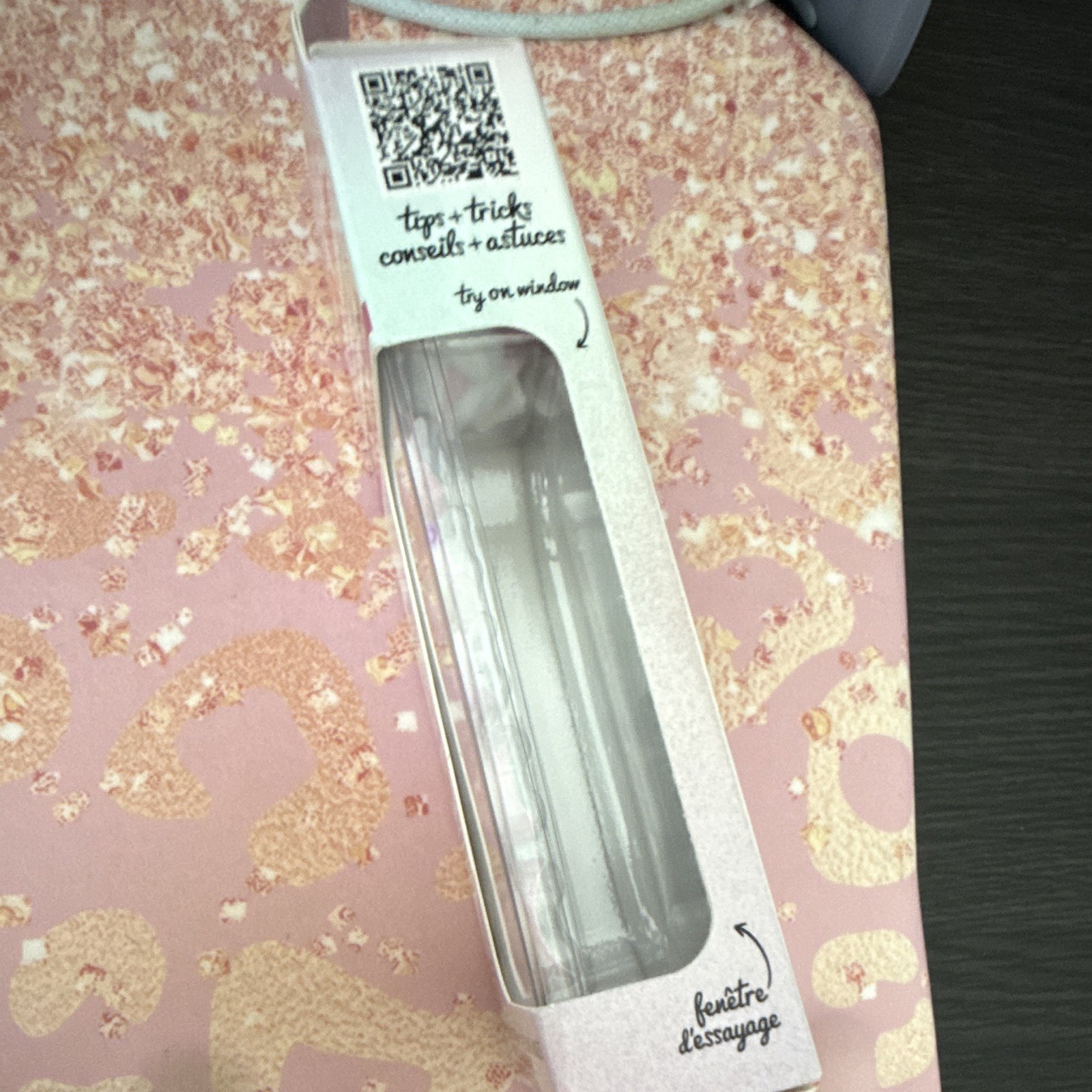 Sally Hansen Salon Effects Press-On Nails Medium Oval Floral White/Purple Glue