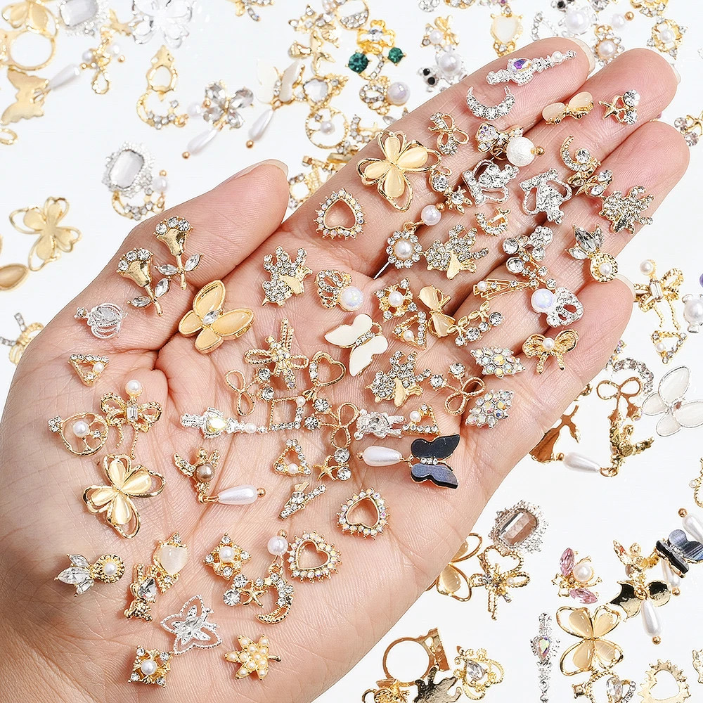 50Pcs Random Mix luxury nail charm Mixed Style 3D Alloy Crystal Rhinestone Gem