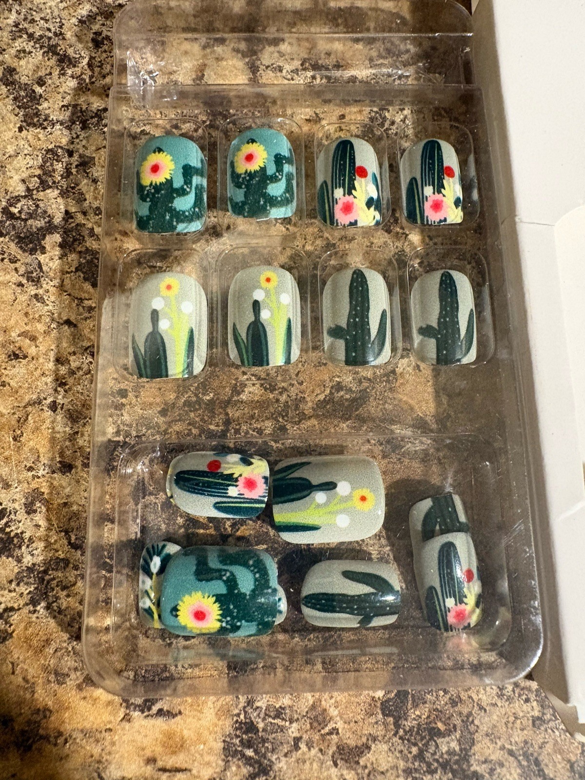 Cactus Flower Press-On Nails Green Pink Yellow White Square Full Cover 24pcs