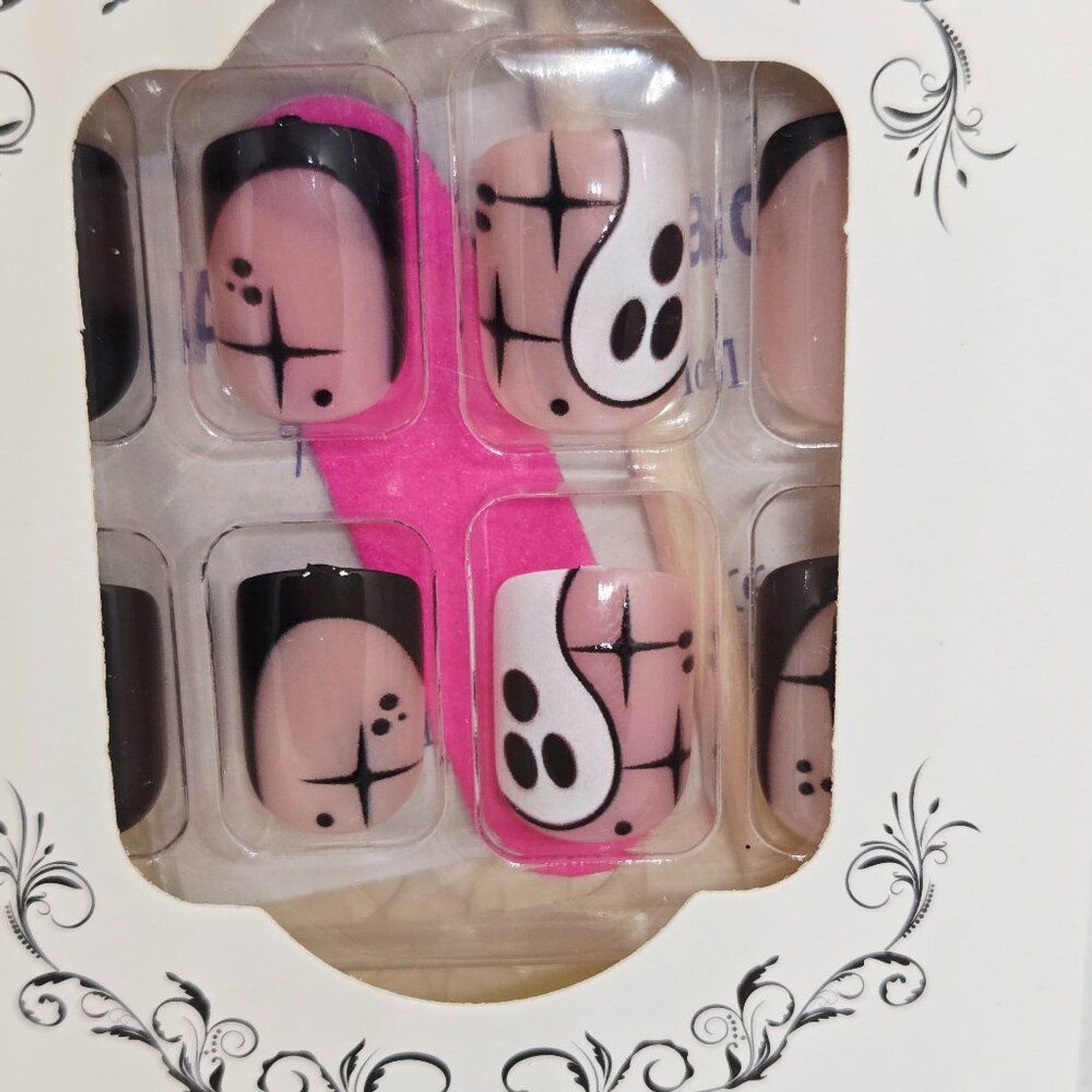 NIB SET OF 2 HALLOWEEN DECOR/PARTY PRESS ON NAILS, GHOSTS, PUMPKINS, 48 TOTAL