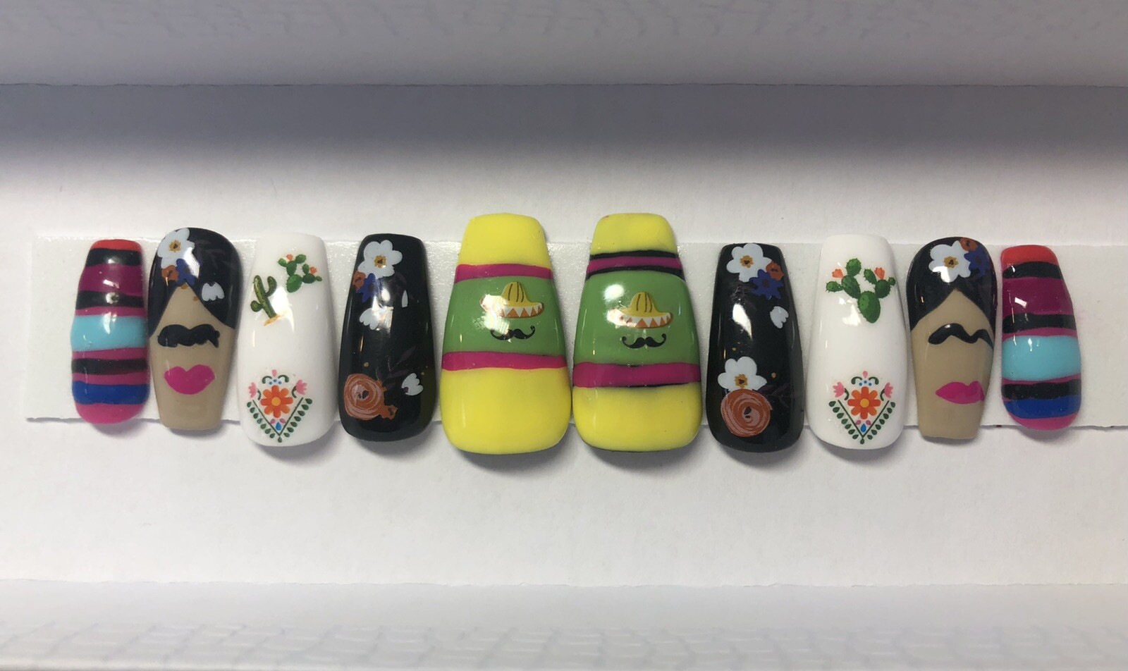Mexico inspired, cinco di mayo press on nails