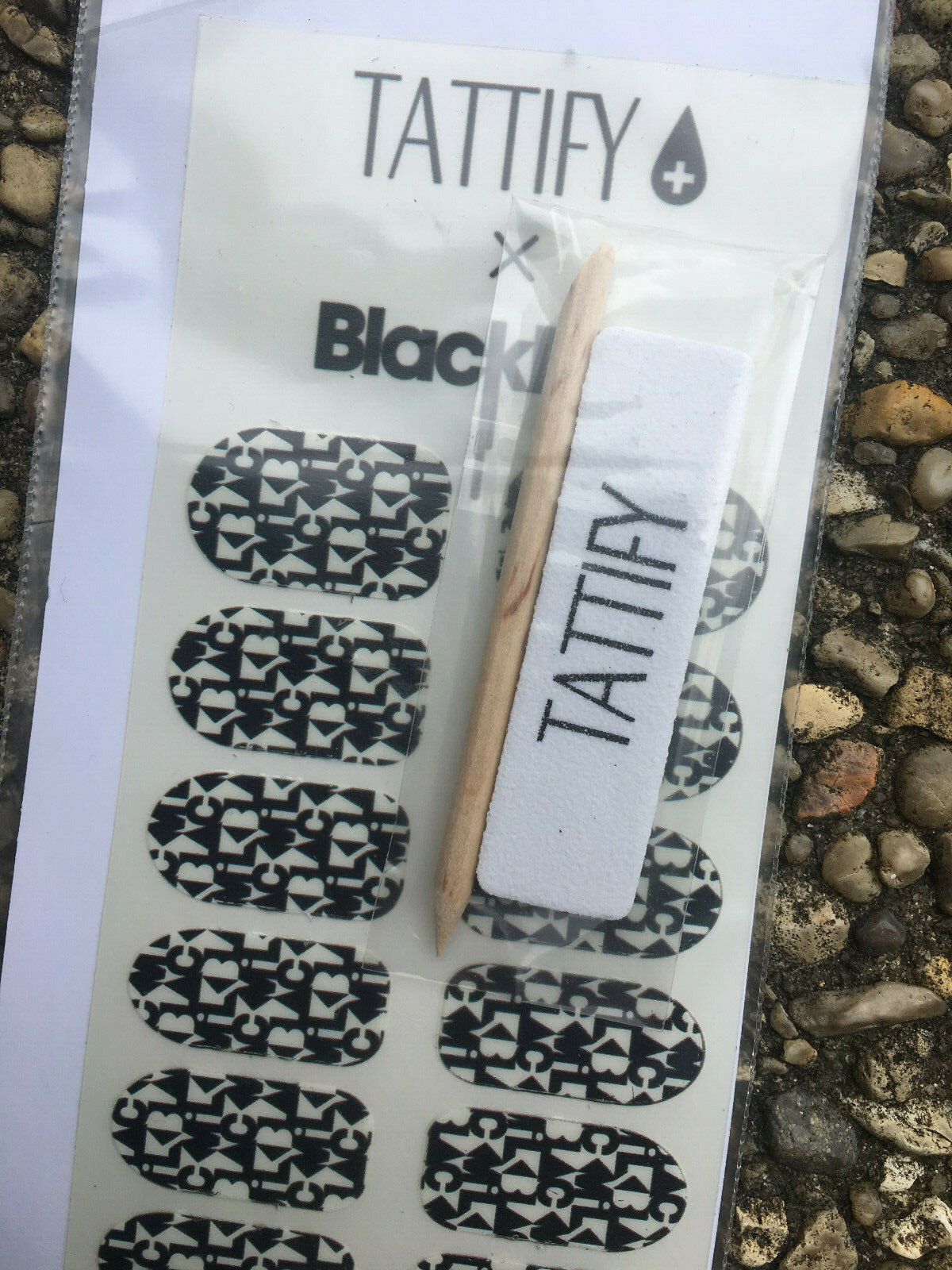 Tattify BlackMilk Nail Wraps – BlackMilk Logo Fresh Prints pattern (Set of 22)