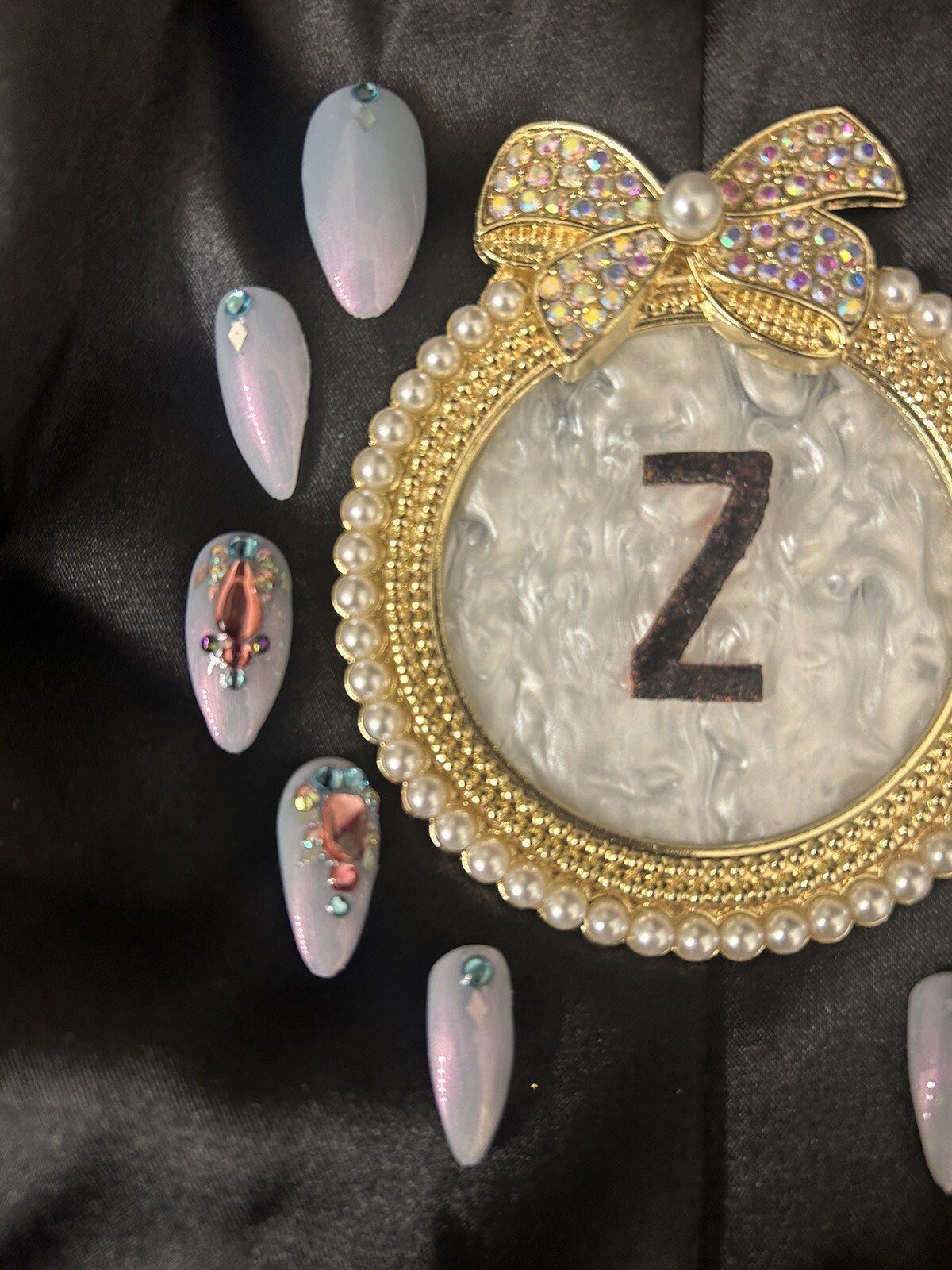 Z NAILZ! Handcrafted Pink/Blue Iridescent M Coffin W/Bling Press On Nails
