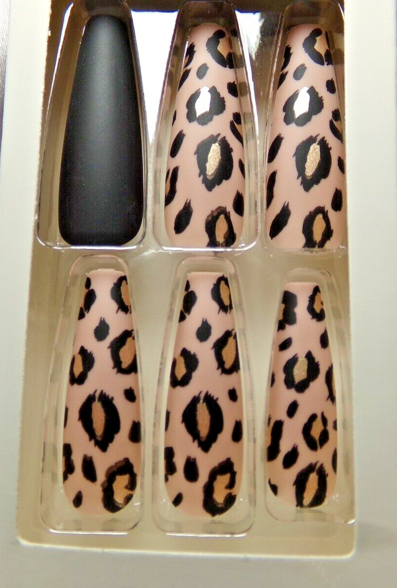 KISS NAILS GLUE ON EXTRA LONG- Matte Black with Leopard Accents Sculpted