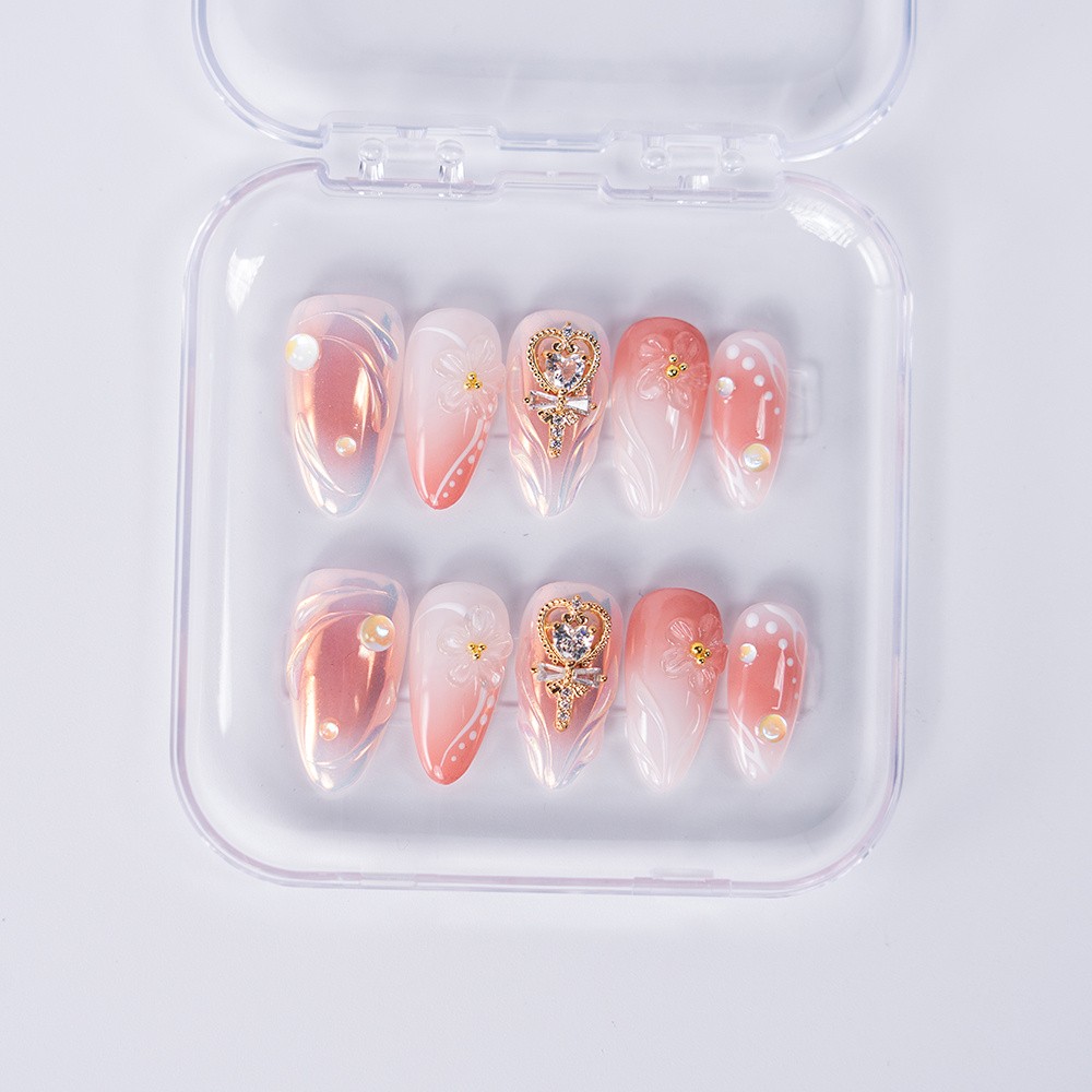 10pcs Peach Gradient Almond Nails 3D Diamond Heart Pearl Luxury Wedding
