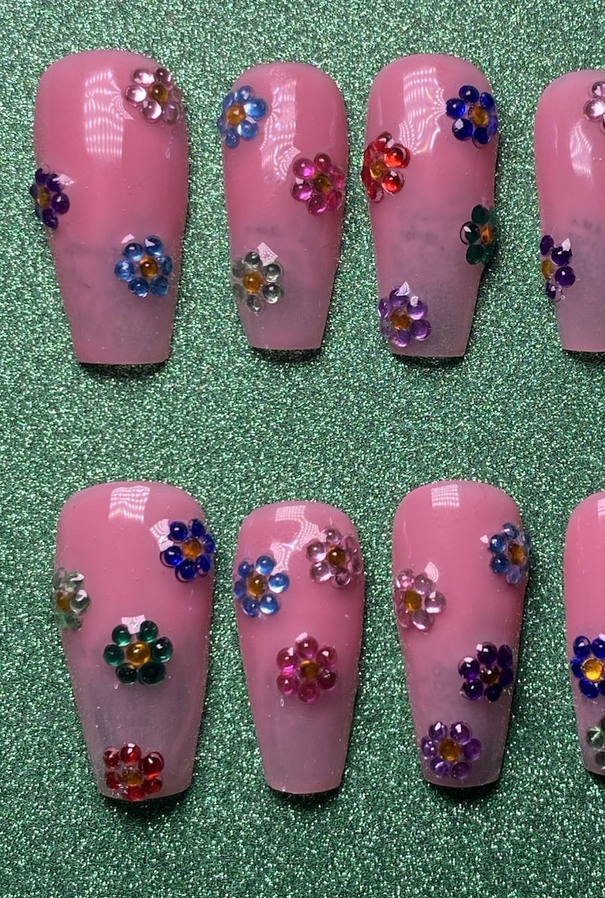 Nail Art by Dia Long Coffin Press-On Nails 3D Glitter Pink Multicolor Flower